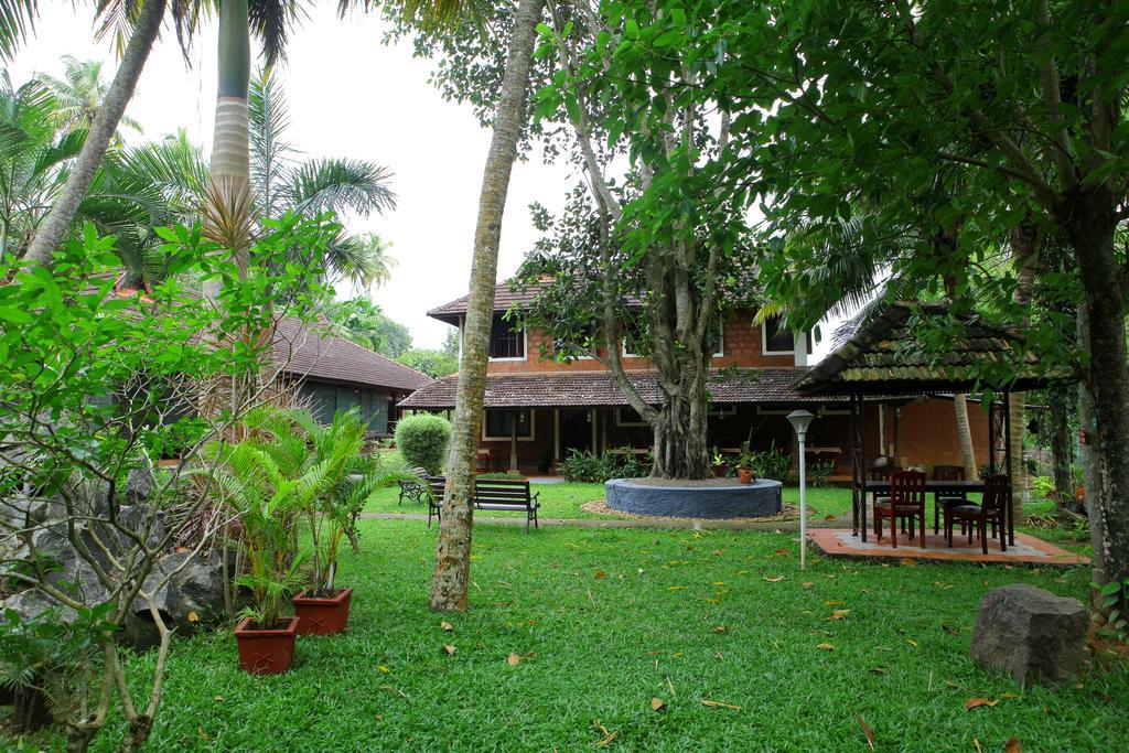 Hotel Athreya Ayureveda Centre Kottayam Exteriér fotografie
